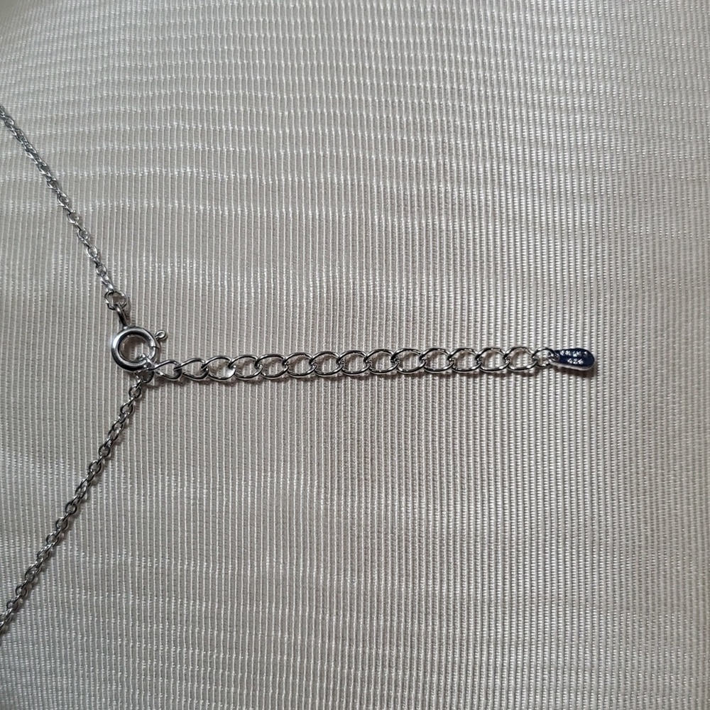 Infinity Rings Necklace - Adjustable Chain - Picture 8 of 9